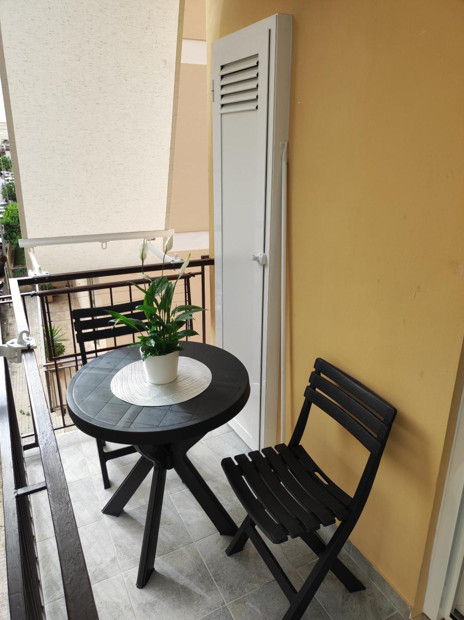 Oniria Suite - 100 Mt Dal Mare Terracina Buitenkant foto