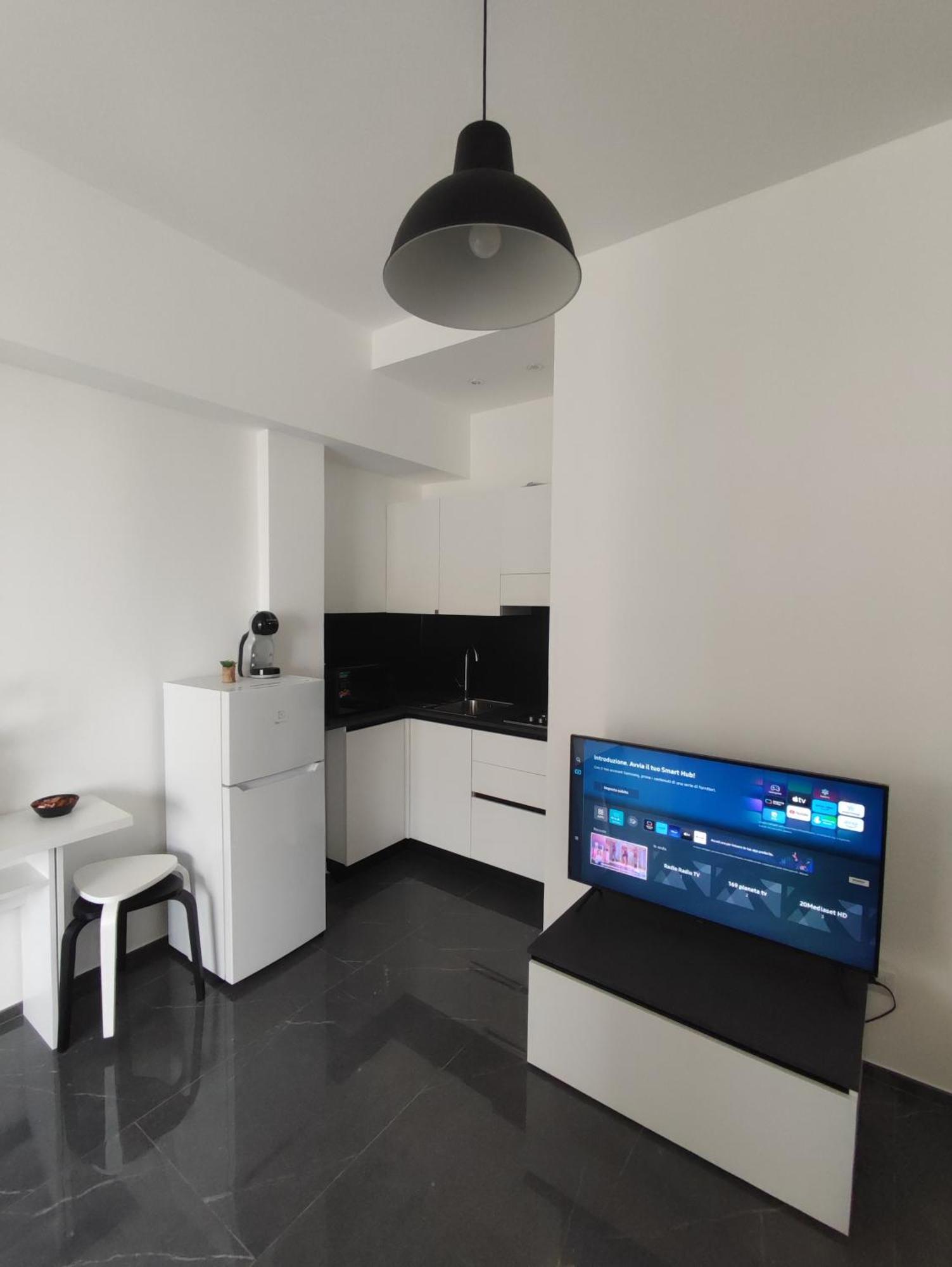 Oniria Suite - 100 Mt Dal Mare Terracina Buitenkant foto